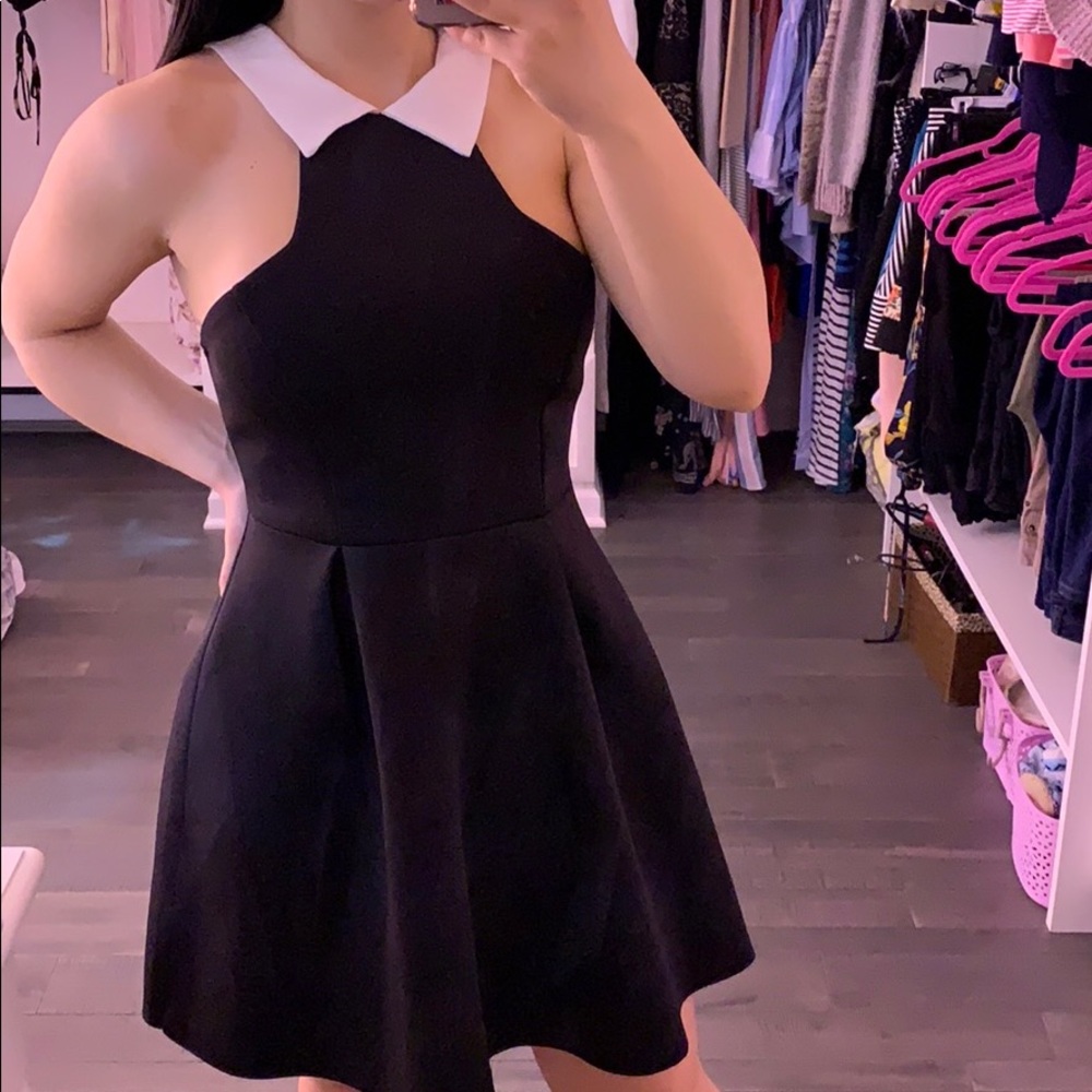 NWT white collar dress